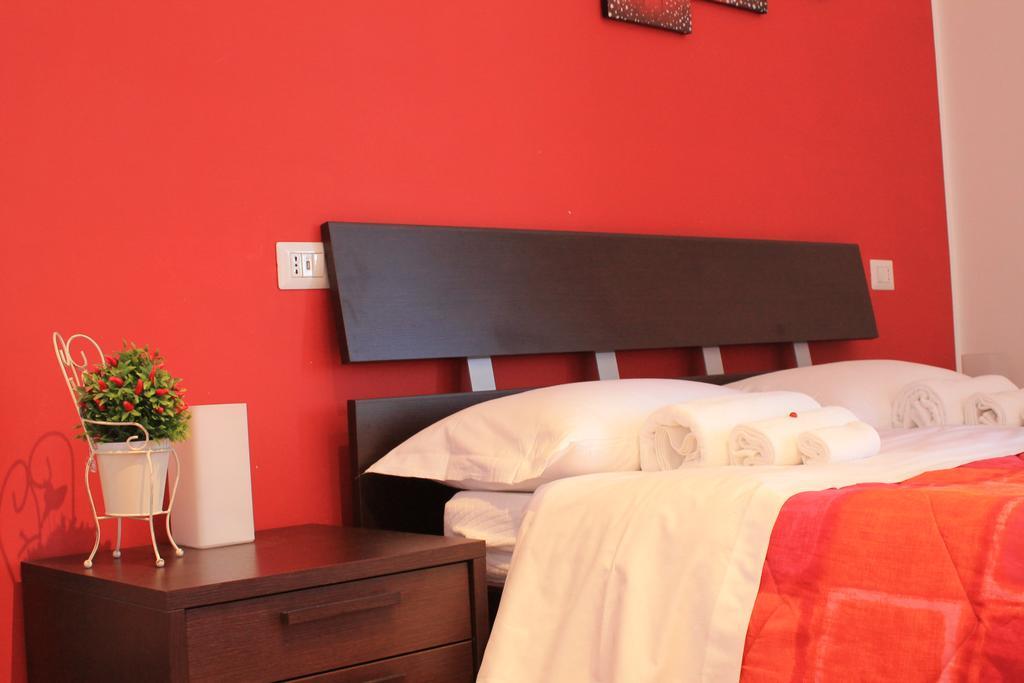 オッフィダ Dimora Rosso Piceno Bed & Breakfast エクステリア 写真